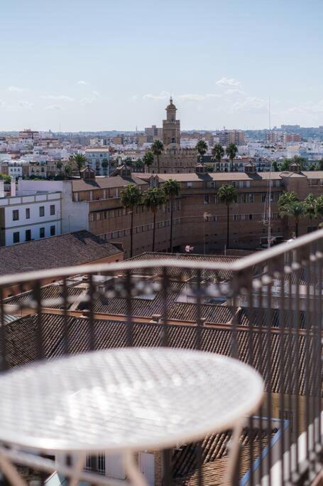 Vista Puerta Jerez Apartment Seville Exterior photo